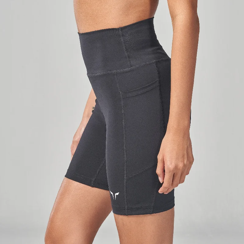 Essential 7'' Cycling Shorts - Black