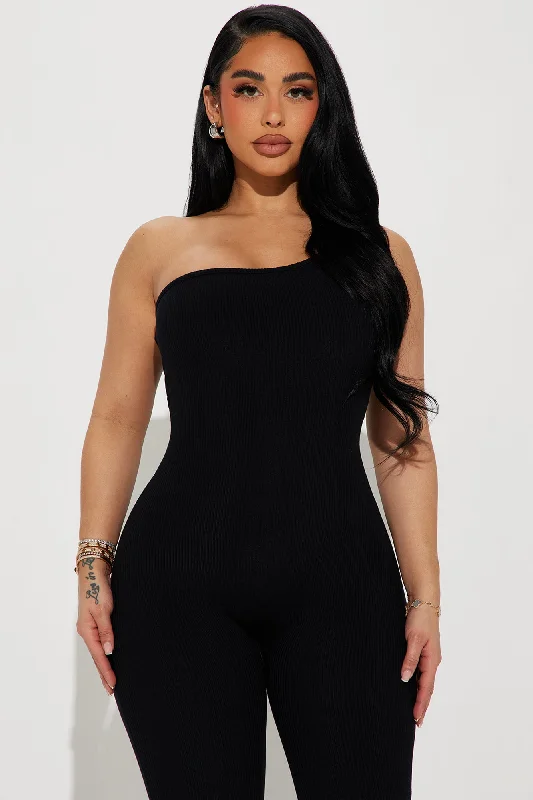 Jeni Snatched Jumpsuit - Black