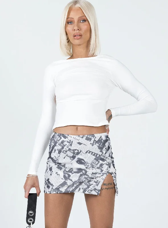 Read All About It Mini Skirt Multi