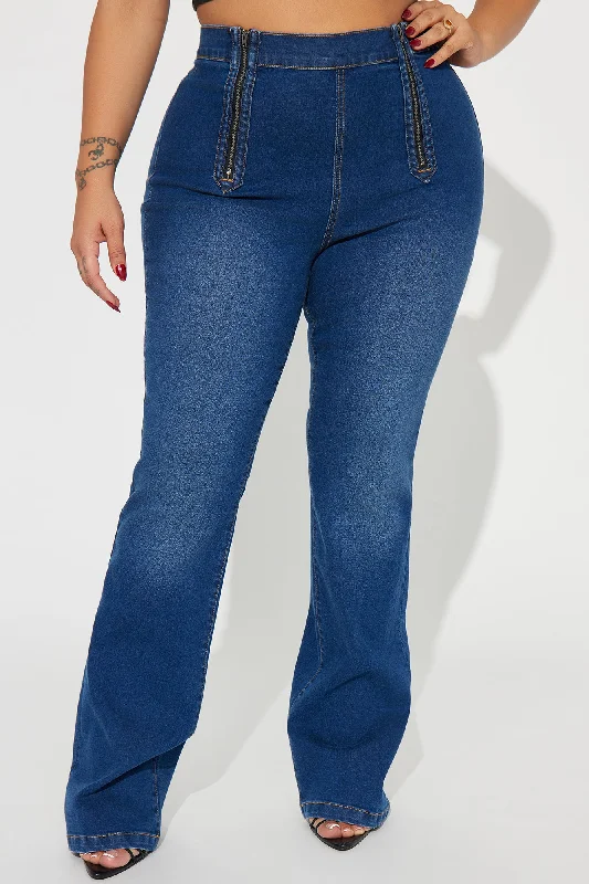 Zip It Stretch Bootcut Jeans - Dark Wash