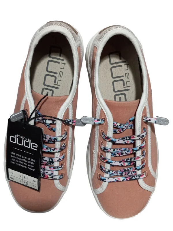 Shoes Flats By Hey Dude In Pink & Tan, Size: 5