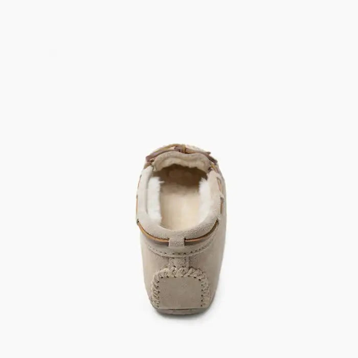 Minnetonka Cally (Women's) - Stone